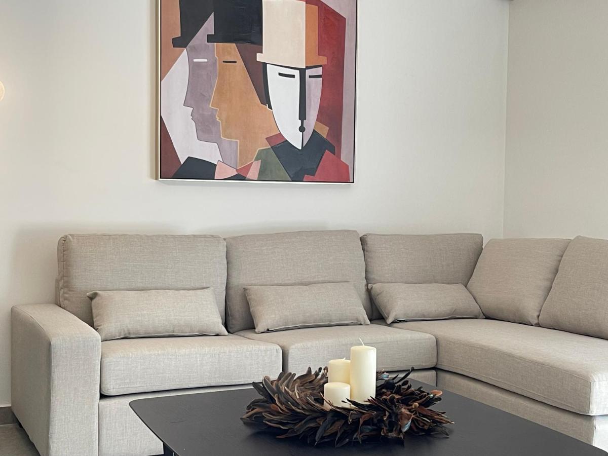 Modern Apartments Near Marina Flisvos Атина Екстериор снимка